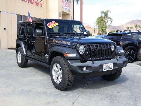 Used 2021 Jeep Wrangler Unlimited Islander image 2