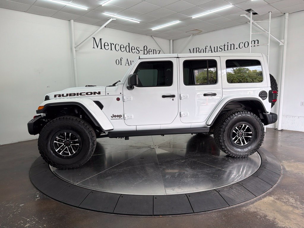 Used 2024 Jeep Wrangler Unlimited Rubicon AWD/4WD image 4