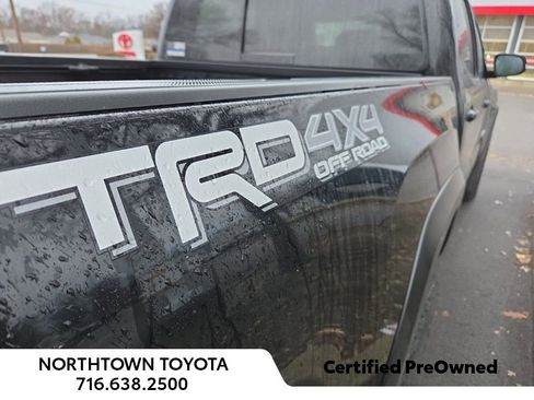 Used 2023 Toyota Tacoma TRD Off-Road image 7
