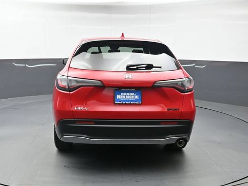 Certified 2024 Honda HR-V Sport image 5