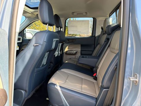 New 2025 Ford Maverick Lariat w/ 4K Tow Package AWD/4WD image 15