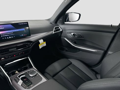 New 2026 BMW 330i Sedan w/ M Sport Package image 24