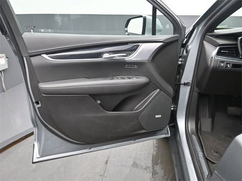 Used 2023 Cadillac XT5 Premium Luxury w/ LPO, Floor Liner Package image 12