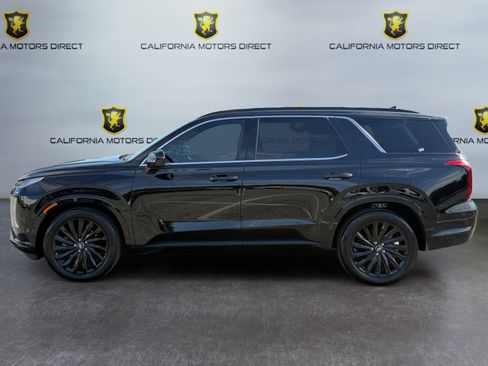 Used 2024 Hyundai Palisade Calligraphy AWD/4WD image 2