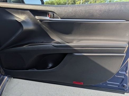 Used 2024 Toyota Camry SE image 32