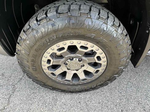 Used 2020 Mercedes-Benz Sprinter 2500 image 11