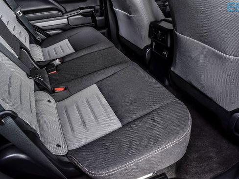 Used 2025 Toyota 4Runner TRD Off-Road image 23