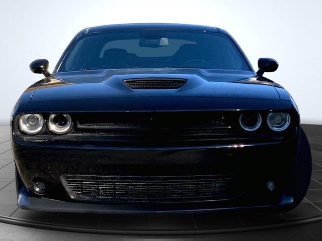 Used 2021 Dodge Challenger R/T w/ Blacktop Package RWD image 3