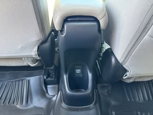 Used 2022 Honda HR-V EX image 7