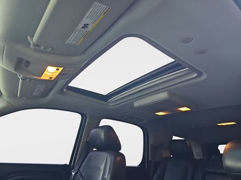 Used 2013 GMC Yukon Denali AWD/4WD image 34