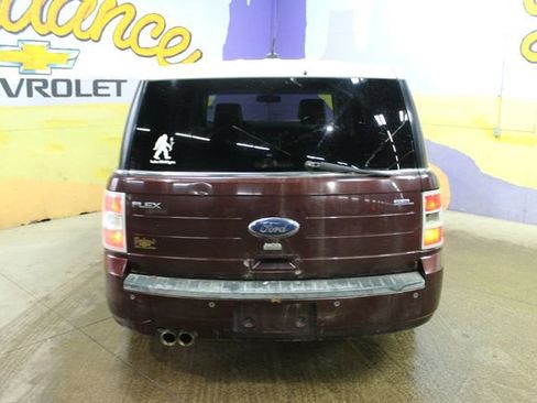 Used 2009 Ford Flex SEL image 7