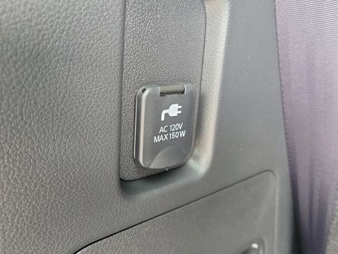 New 2026 Nissan Armada SL image 7