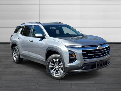 Used 2025 Chevrolet Equinox LT w/ Convenience Package II