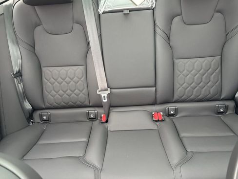 New 2026 Volvo XC60 T8 Plus w/ Protection Package Premier AWD/4WD image 34