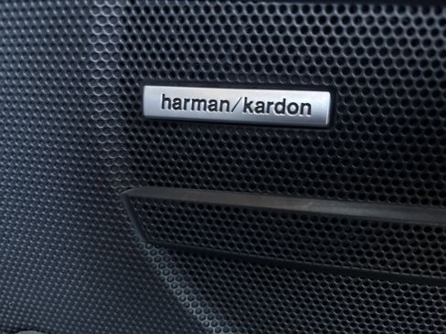 Used 2022 Subaru Ascent Touring w/ Popular Package #2A image 8