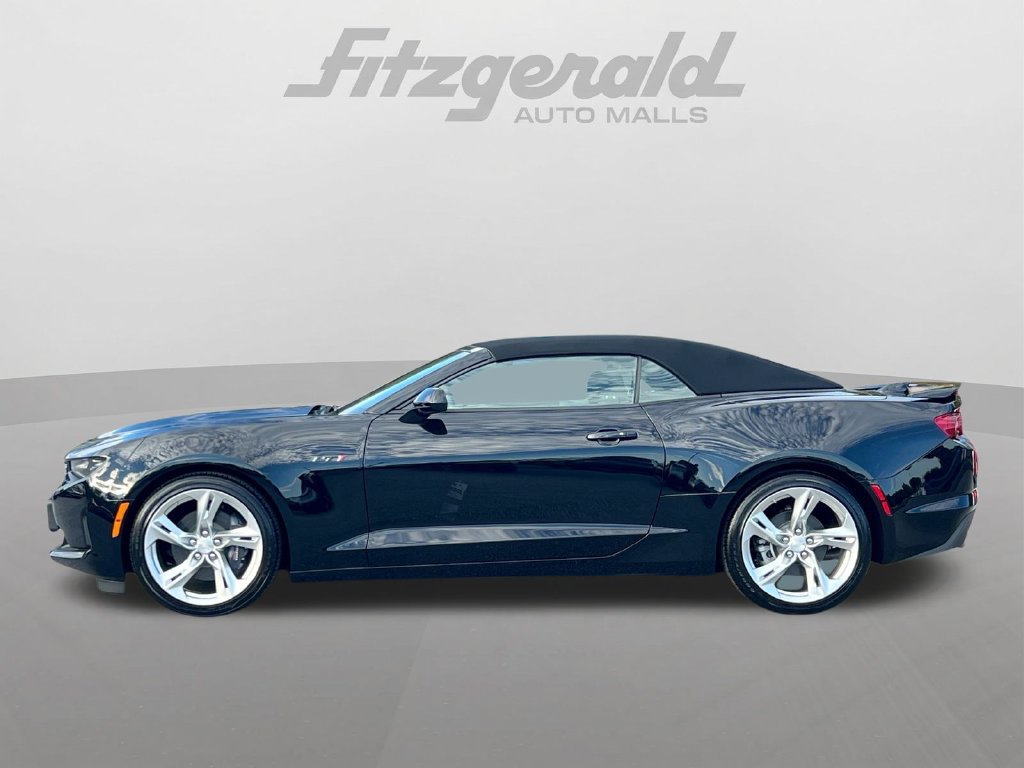 Used 2023 Chevrolet Camaro LT w/ Technology Package RWD image 14