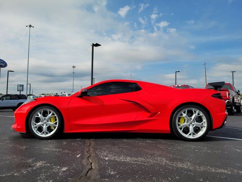 Used 2023 Chevrolet Corvette Stingray Preferred Conv w/ Chrome Exterior Badge Package RWD image 7
