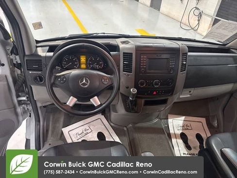 Used 2016 Mercedes-Benz Sprinter 2500 image 22
