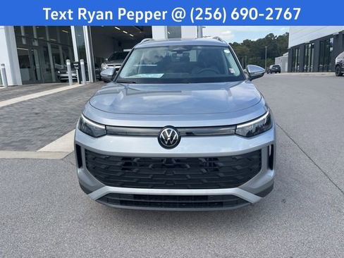 New 2025 Volkswagen Tiguan S image 2