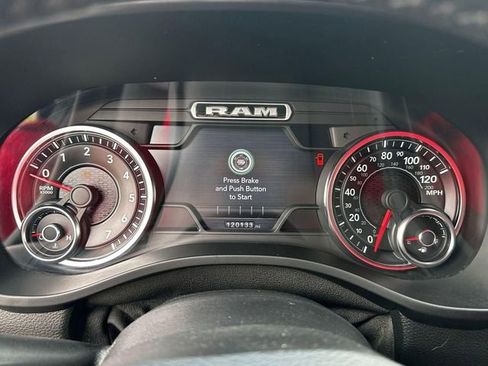 Used 2019 RAM 1500 Big Horn AWD/4WD image 15