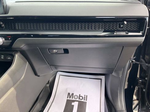 Used 2023 Honda CR-V EX-L image 26