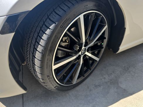 Used 2020 Toyota 86 RWD image 31
