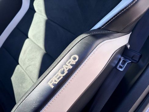 Used 2020 Ford Mustang Shelby GT500 w/ Technology Package image 13