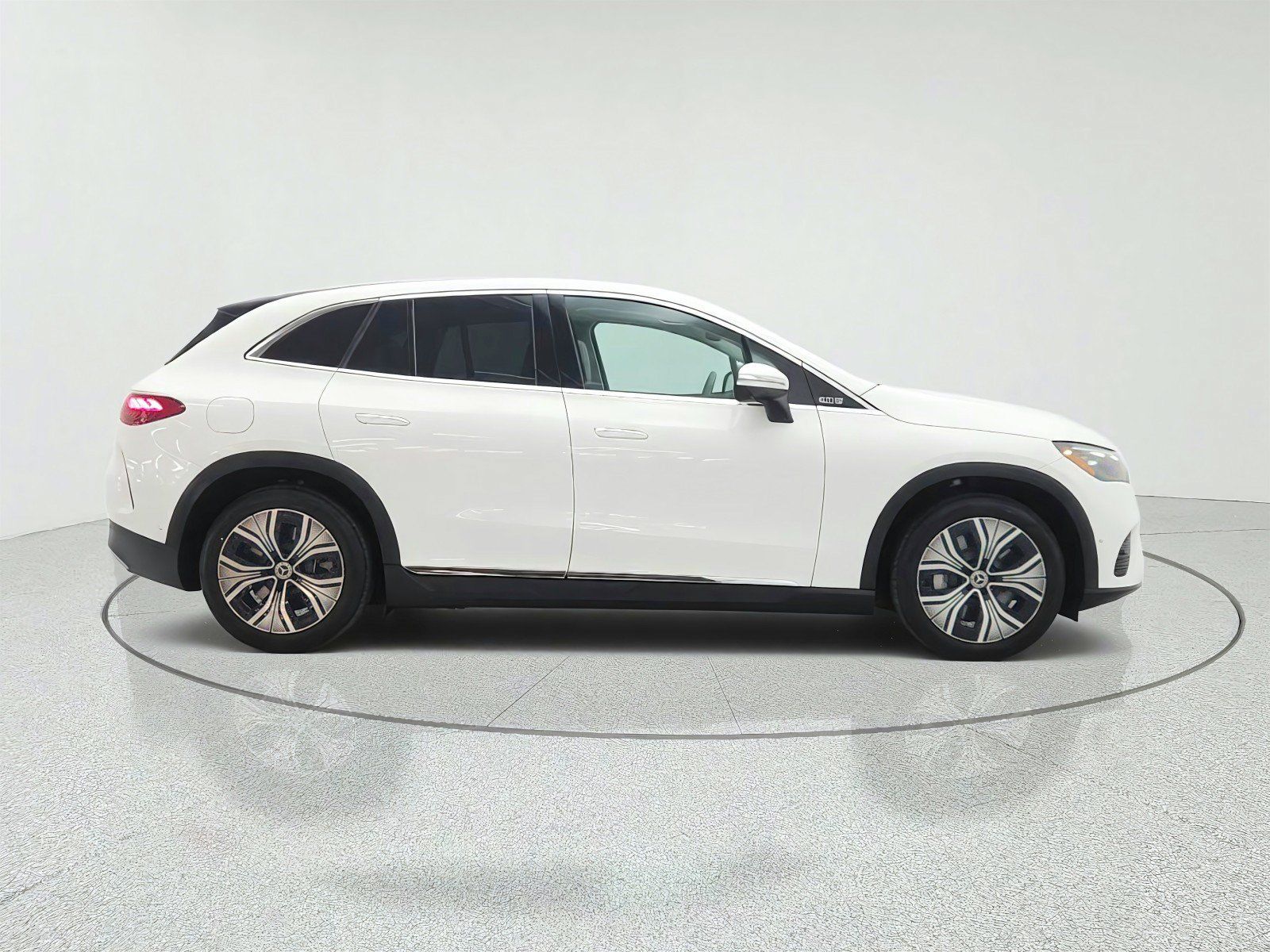 Certified 2023 Mercedes-Benz EQE 350+ SUV image 4