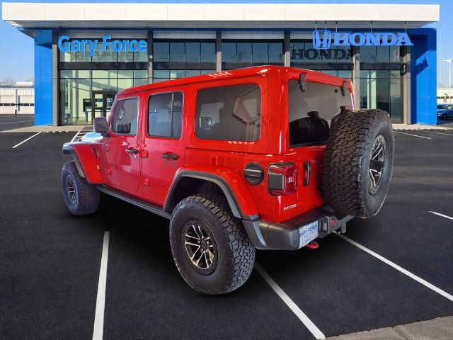 Used 2026 Jeep Wrangler Unlimited Rubicon AWD/4WD image 3