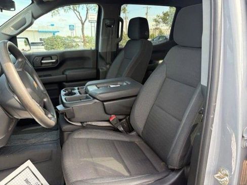 New 2025 Chevrolet Silverado 1500 Custom AWD/4WD image 9