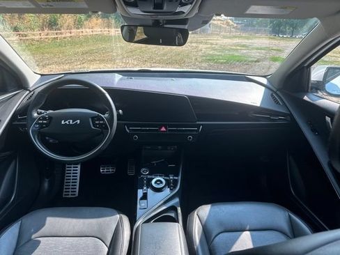 Used 2023 Kia Niro Wave FWD image 25