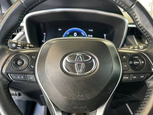 Used 2025 Toyota Corolla Cross AWD Hybrid w/ Convenience Package image 25