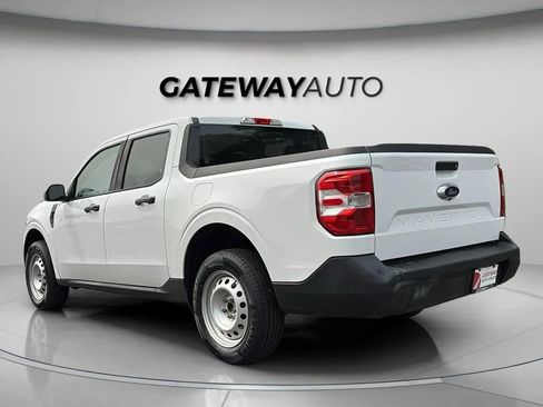 Used 2022 Ford Maverick XL image 3