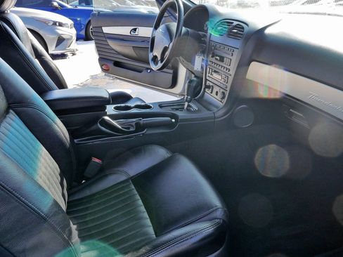 Used 2005 Ford Thunderbird image 8