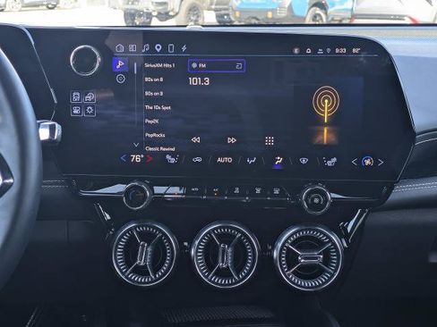 Certified 2024 Chevrolet Blazer EV LT AWD/4WD image 18