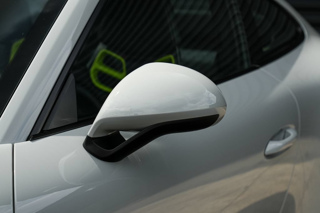 Certified 2018 Porsche 911 GT3 RWD image 9