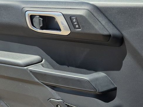 New 2026 Ford Bronco Outer Banks image 16