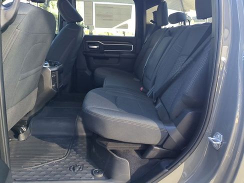New 2026 RAM 2500 Big Horn AWD/4WD image 16