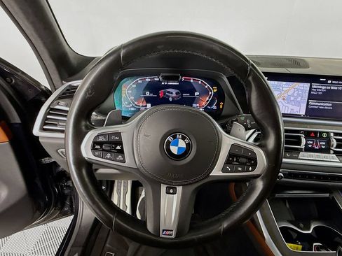 Used 2021 BMW X7 M50i w/ Dynamic Handling Package AWD/4WD image 12