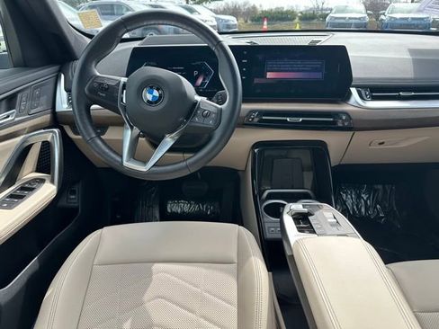 Certified 2025 BMW X1 xDrive28i w/ Technology Package image 14
