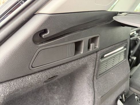 Used 2019 Audi Q5 2.0T Premium Plus w/ Premium Plus Package image 44