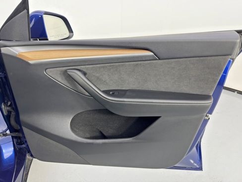 Used 2023 Tesla Model Y Long Range image 45