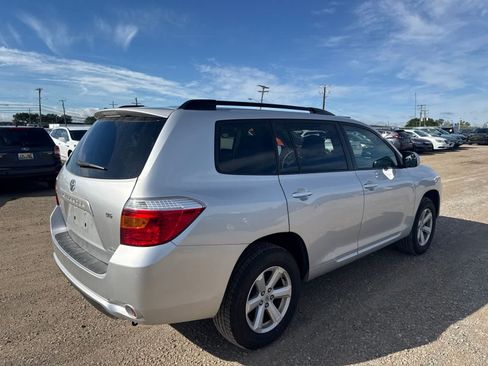 Used 2008 Toyota Highlander 4WD w/ Convenience Package image 3