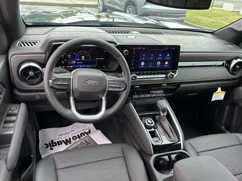 New 2025 Chevrolet Colorado Z71 w/ Technology Package image 28