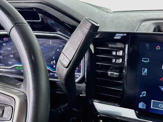 Used 2025 Chevrolet Silverado 2500 LT w/ Convenience Package AWD/4WD image 18