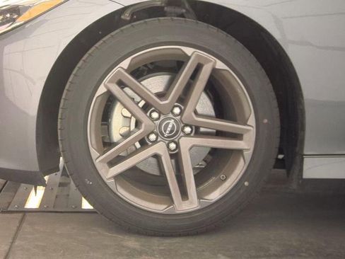 Certified 2024 Nissan Z Sport w/ Floor Mat Package image 16