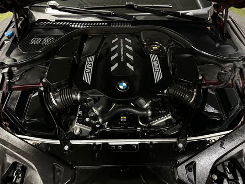 Used 2022 BMW M850i xDrive Convertible image 23