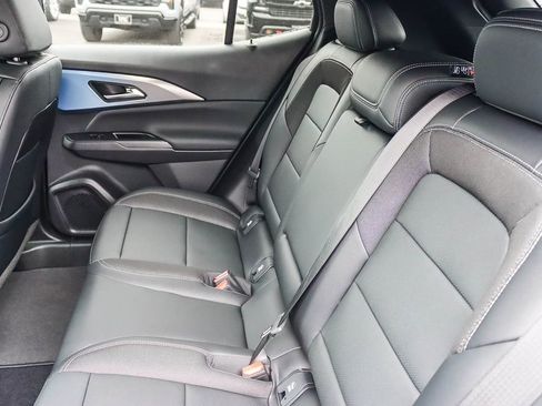 New 2026 Chevrolet Equinox EV LT image 17