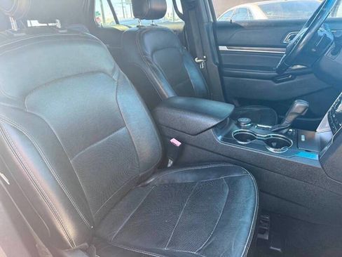 Used 2016 Ford Explorer Limited image 10