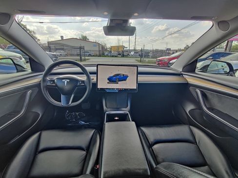 Used 2023 Tesla Model 3 Standard Range image 16